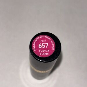 Revlon Fuchsia Fusion Super Lustrous Lipstick - 657 Pearl - Single. 3563